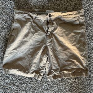 Goodfellow & Co Men's Khaki Cargo Shorts